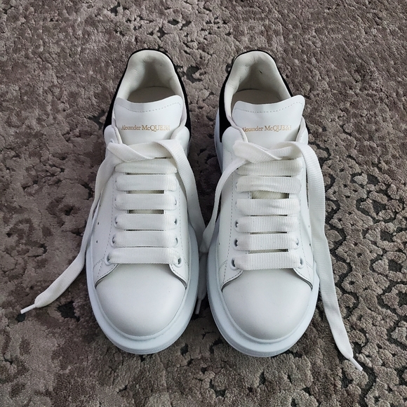 Alexander McQueen Women's Oversized Suede Heel Detail Sneakers 37 - Picture 7 of 12